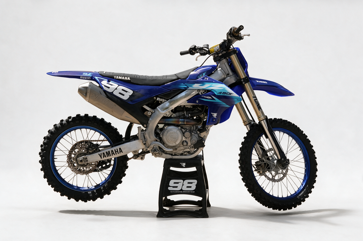 Yamaha YZ450 Aqua