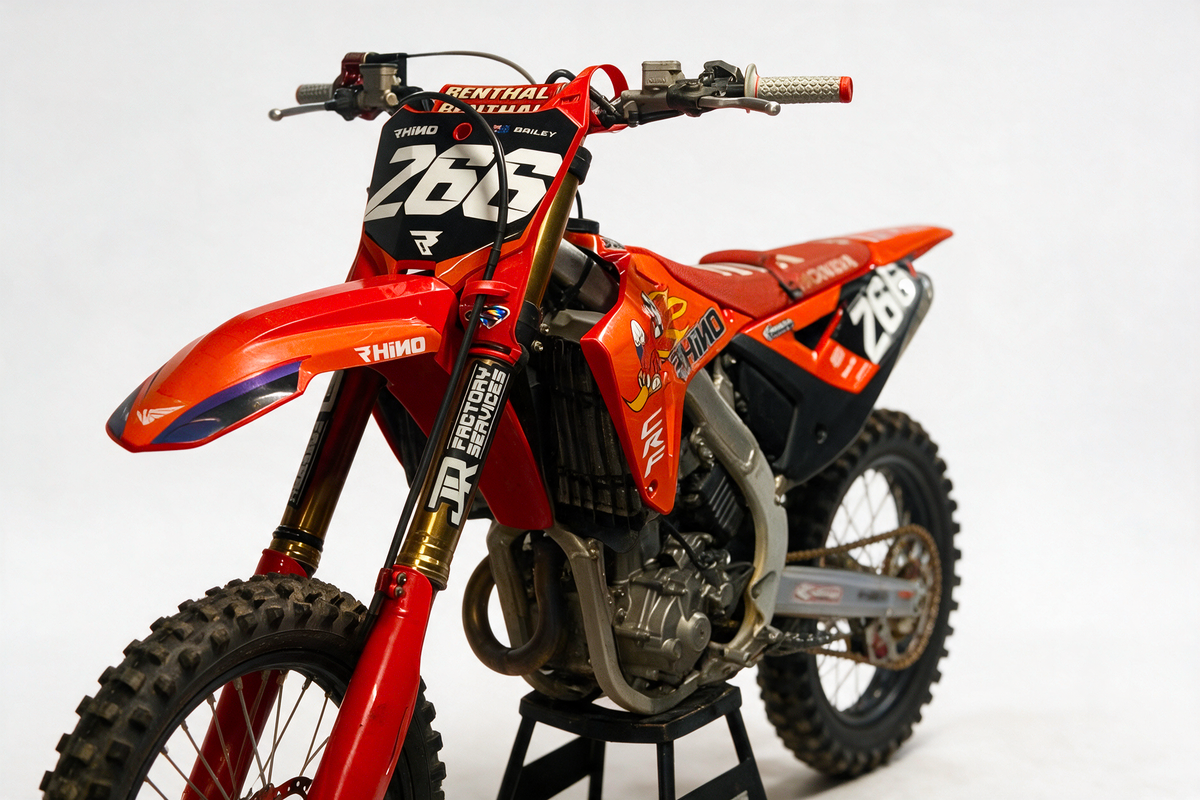 Retro Duck Honda CRF250